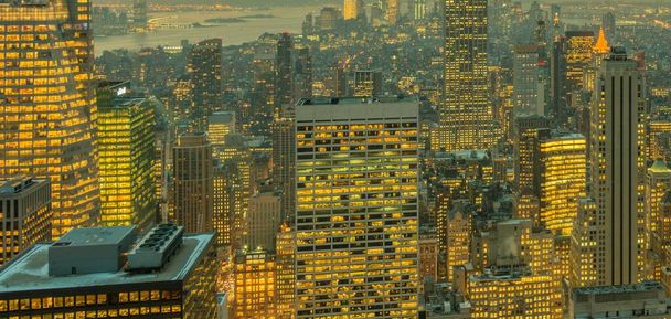 Вид на Нью-Йорк в часы заката - Фото, изображение