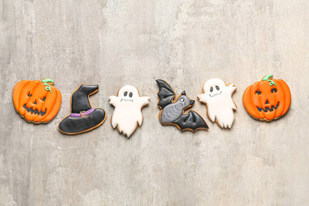 Halloween cookies on grunge background - Photo, Image