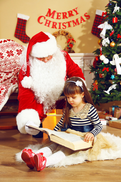 Santa Claus with little girl - Zdjęcie, obraz