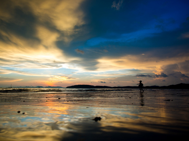 Sunset on the beach of Ao Nang - Foto, Imagem