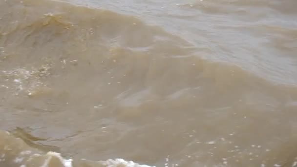 Vlny na moři ve zpomaleném filmu - Záběry, video
