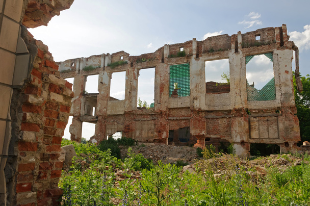 Ruinas de fábrica
 - Foto, Imagen