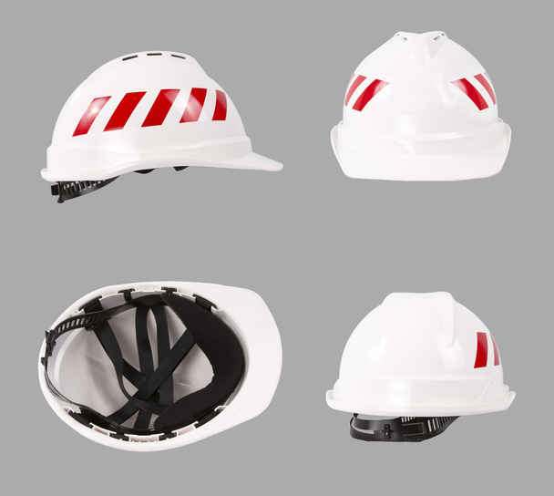 Белый защитный шлем. Строительная каска
. - Фото, изображение