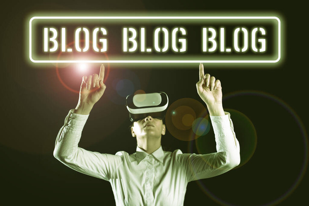 概念表示｜Blog Blog, Business showcaseインターネットブログのトレンド現代の仮想通信 - 写真・画像