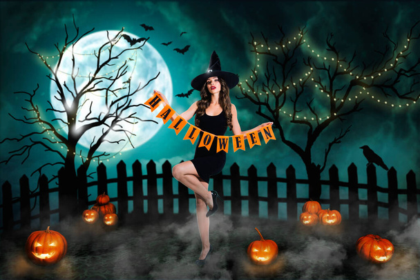 Composite collage image of gorgeous with girl hands hold halloween flags carved pumpkins steam dark atmosphere moonlight. - Foto, Bild