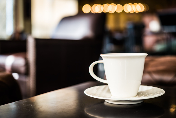 Taza de café en la cafetería
 - Foto, imagen