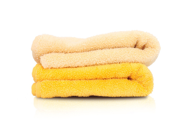 twee handdoeken - geel en oranje - Fotoğraf, Görsel