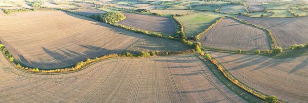 Beautiful Aerial View of British Countryside at Sharpenhoe Clappers England - Photo, Image
