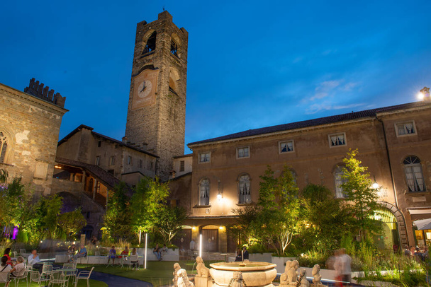 Bergamo Italy 14 вересня 2022: Сад на старій площі верхньої Бергамо на фестиваль майстер пейзажу - Фото, зображення