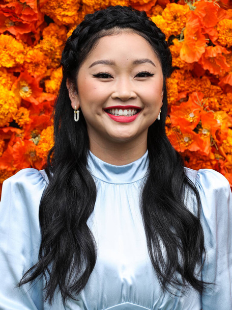 Actress Lana Condor arrives at the Veuve Clicquot Polo Classic Los Angeles 2021 held at the Will Rogers State Historic Park on October 2, 2021 in Pacific Palisades, Los Angeles, California, United States.  - Valokuva, kuva