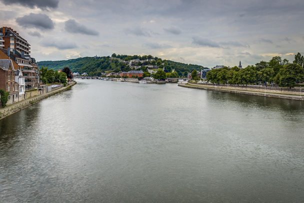 River Meuse through Namur, Belgium - Foto, Imagen