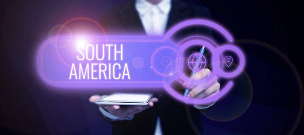 インスピレーションを示すテキスト南アメリカ,カーニバルで知られている西半球ラテン系のビジネスアイデア大陸 - 写真・画像