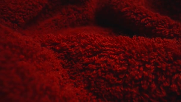 Tekstuuri punainen pehmeä frotee pyyhe tekstiili. - Materiaali, video