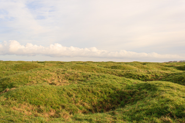 Τα χαρακώματα και κρατήρες στο πεδίο της μάχης του Vimy κορυφογραμμή - Φωτογραφία, εικόνα