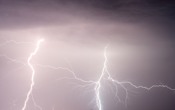 Heavy clouds bringing thunder, lightnings and storm - Valokuva, kuva
