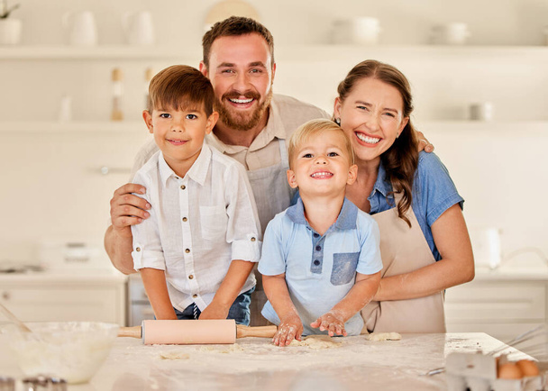 making each other a priority. a young family baking together - Valokuva, kuva