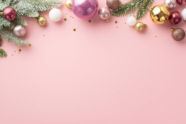 Новорічна концепція. Вид зверху фото стильного білого фіолетового золота та рожевих вафлів конфетті та гілок сосни в снігу на ізольованому світло-рожевому фоні з копійкою
 - Фото, зображення