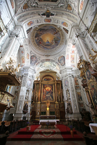 Iglesia Dominicana en Viena
 - Foto, Imagen
