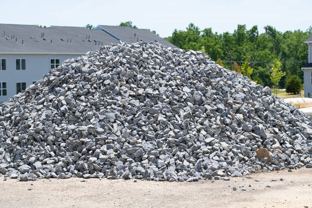 Πηλός συνθλιβεί πέτρα για οικοδομικό υλικό χαλίκι γκρι - Φωτογραφία, εικόνα