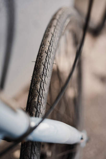 Close up shot with the tire on a bicycle wheel. - Foto, afbeelding