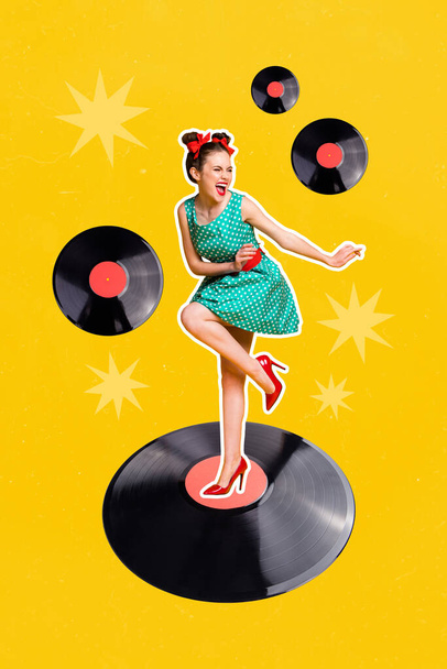 Collage 3d immagine di pinup pop retro schizzo di sorridente felice signora che balla piatto giradischi isolato pittura sfondo. - Foto, immagini