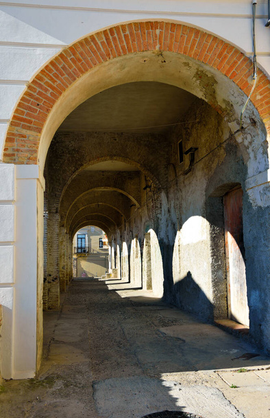 исторический центр Монтальбано Jonico Basilicata Италия - Фото, изображение