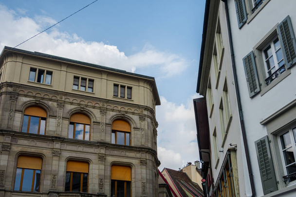 великолепный швейцарский город Базель. Архитектура и вид на Рейн. - Фото, изображение