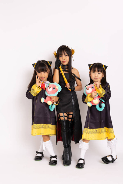 Chica cosplaying anime japonés para Halloween - Foto, imagen