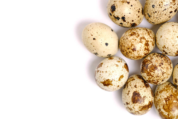 Lots quail eggs white background - Zdjęcie, obraz