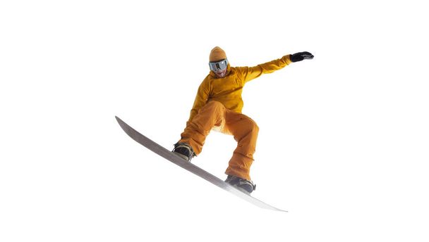 Snowboardçu beyazda izole edildi - Fotoğraf, Görsel