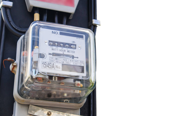 Sähköinen teholaatikko mittari kotikäyttöön eristetty valkoisella taustalla - Valokuva, kuva