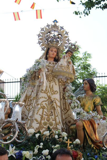 Virgen María Rosario de Pastores del pueblo de Huerta de Valdecarabanos, Toledo, España - Foto, imagen