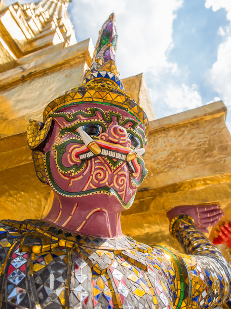 Grand Palace and Temple of Emerald Buddha complex in Bangkok - Φωτογραφία, εικόνα