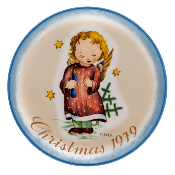 1979 'dan kalma klasik Rahibe Berta Hummel Noel Tabağı, adı Startlight Angel, beyaz üzerine izole edilmiş.. - Fotoğraf, Görsel
