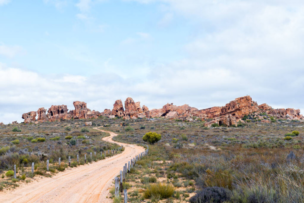 Road to the Stadsaal Caves in the Western Cape Cederberg. Rock formations are visible - Photo, Image