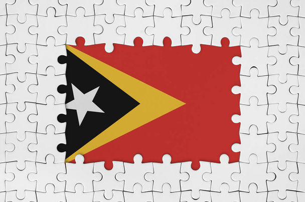 Timor Leste zászló keretben fehér puzzle darab hiányzó központi alkatrészek - Fotó, kép