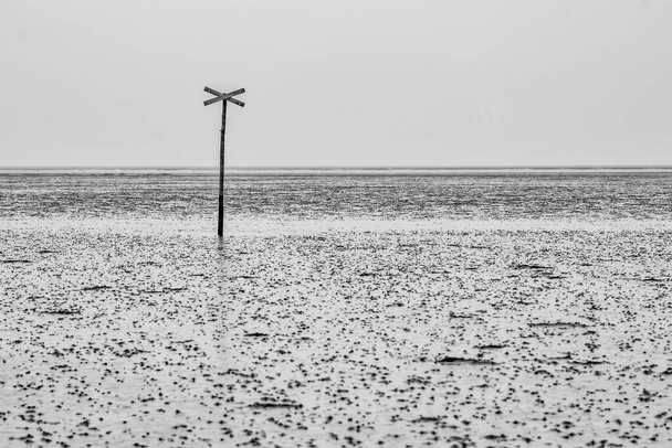 Am Strand von Sahlenburg Cuxhaven an der Nordseekueste. - Photo, image
