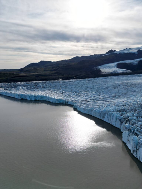 beautiful view of the glacier lagoon - Φωτογραφία, εικόνα