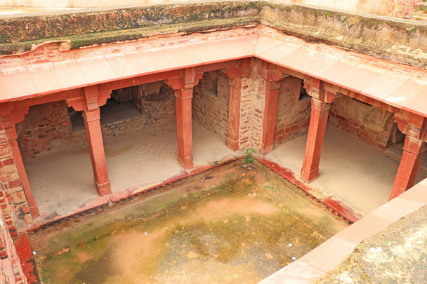 Μαζική Fatehpur Σικρί φρούριο και πολύπλοκες Ινδία Ούτα Πράτες - Φωτογραφία, εικόνα
