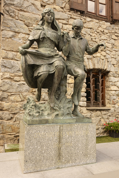 Statue in honor of the centenary of the New Reformation  - Foto, imagen