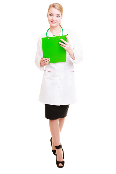 Doctor holding clipboard - Photo, image