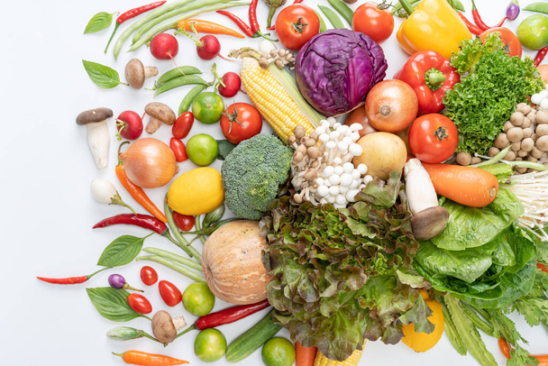 Variety of fresh vegetables Composition with organic vegetables It is a body detox diet. - Photo, Image
