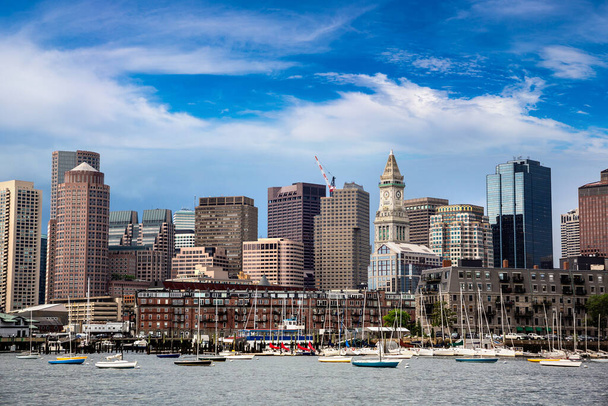 Panoramic view of Boston cityscape in a sunny day, USA - Foto, Bild