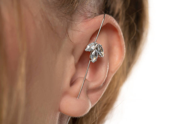 female ear piercing without drilling the helix.. - Zdjęcie, obraz