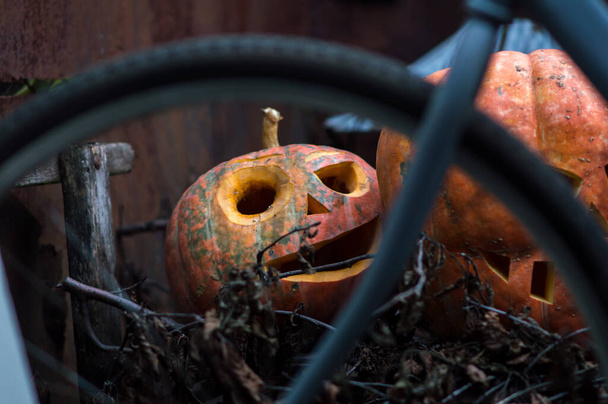 Halloween ottobre vacanza arancia zucca e candele - Foto, immagini