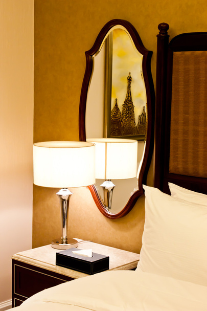 πολυτελές ξενοδοχείο υπνοδωμάτιο - Φωτογραφία, εικόνα