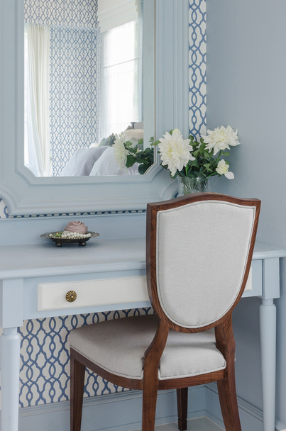 vintage style dressing table and chair - Foto, Imagem