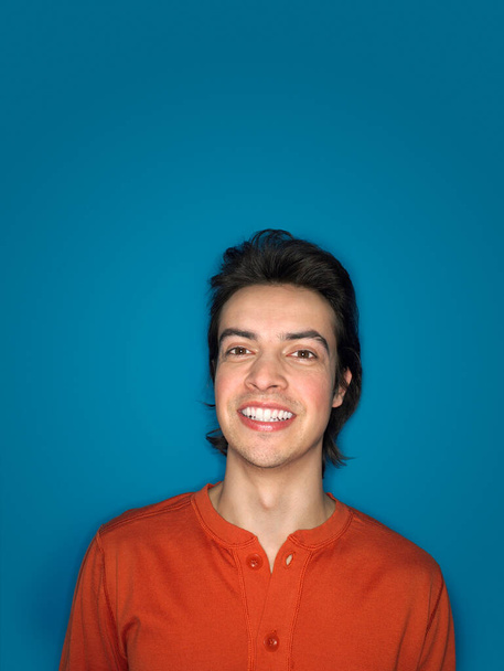 smiling  man posing in studio  - Fotografie, Obrázek