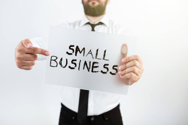 Text ukazující inspiraci Small Business, Business idea individuálně vlastněný podnik známý svou omezenou velikostí - Fotografie, Obrázek