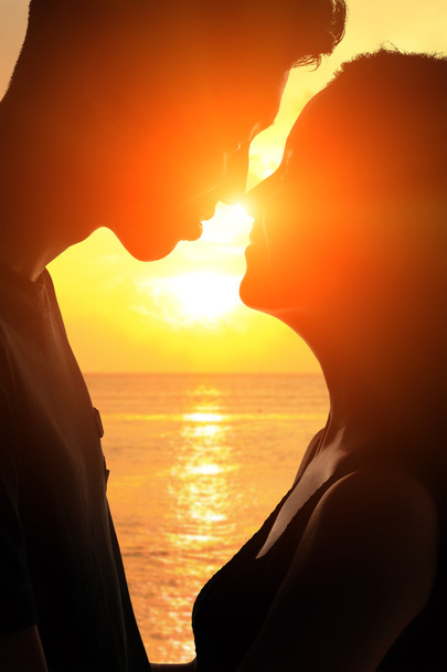 Romantic lovers in Maldives - Foto, Bild